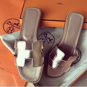 Gold Hermès oran Sandal RARE
